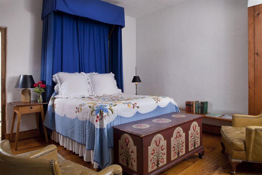 אפרתה Historic Smithton Inn מראה חיצוני תמונה